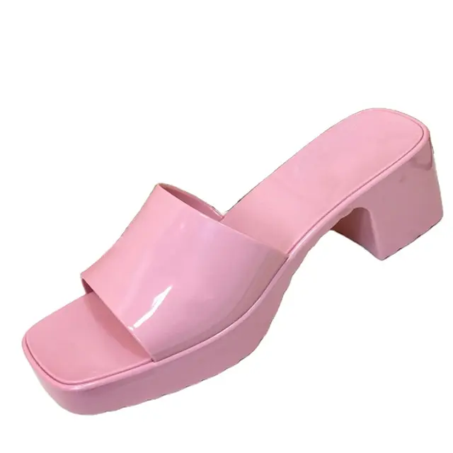 Pantoufles en gelée talon femme