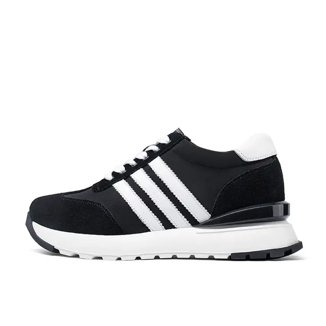 Chaussures de sport décontractées moin Abidjan