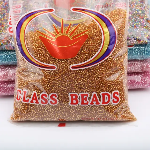 Vente directe de magasin 2mm 3mm 4mm perles rondes de rocaille doublées d'argent sac en vrac en gros