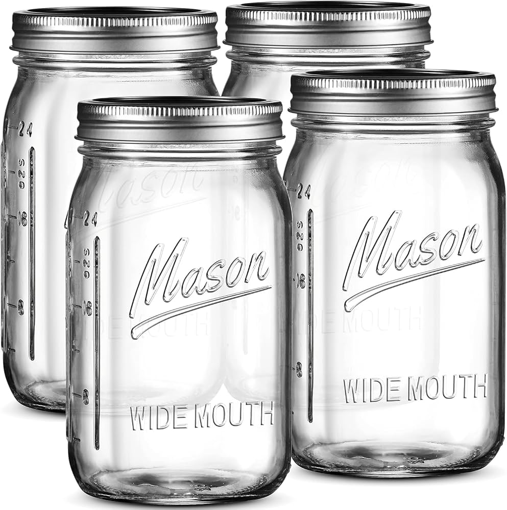 bocaux Mason carr&eacute;s &agrave; large ouverture d'une capacit&eacute; de 480 ml poss&egrave;dent des couvercles &eacute;tanches en m&eacute;tal argent&eacute; et des graduations moul&eacute;es sur le c&ocirc;t&eacute;     
