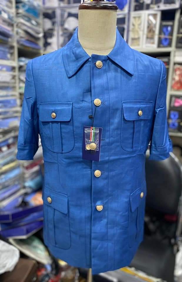 Mariage moins cher complet homme