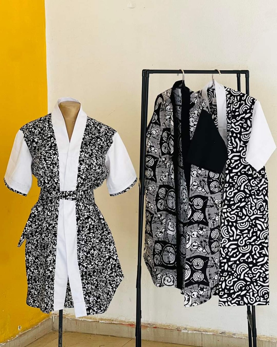 Tunique mixe a Abidjan