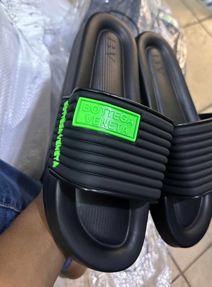 Claquette homme noir BV BV