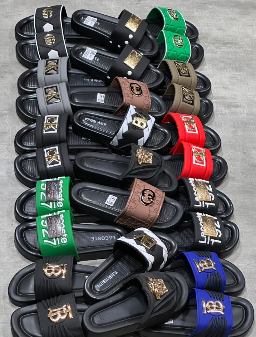 Claquette femme chaussures en mode au prix d'engros 