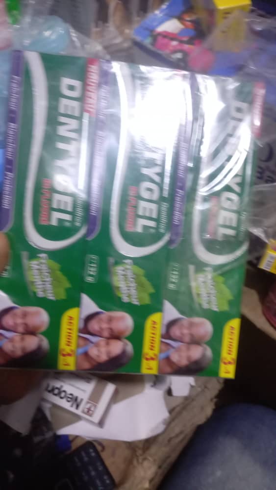 Paquet dentifrice de marque Dentygel pour en gros