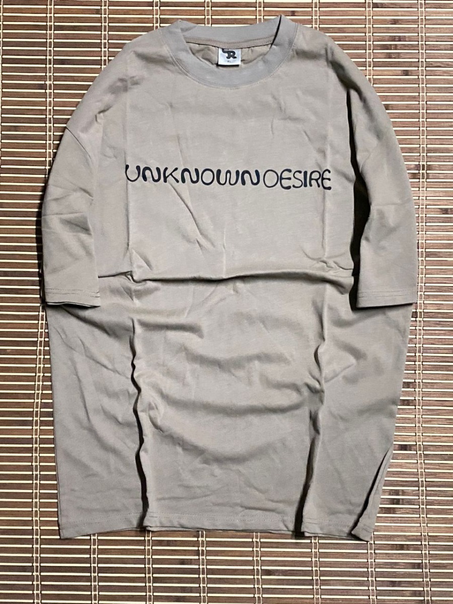 Plusieurs choix de techniques d'impression et de broderie