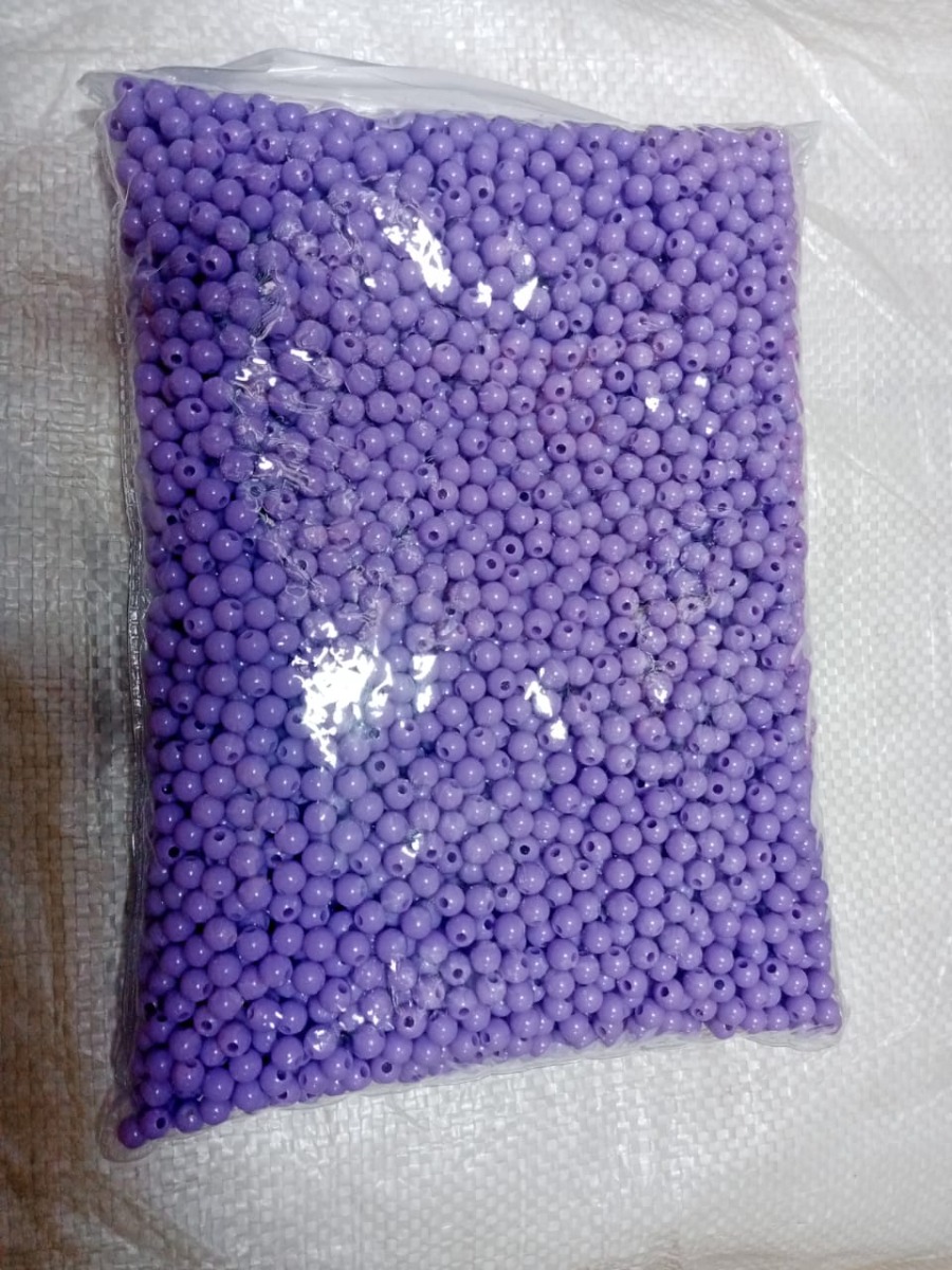 Perles rondes violette pour habits femme